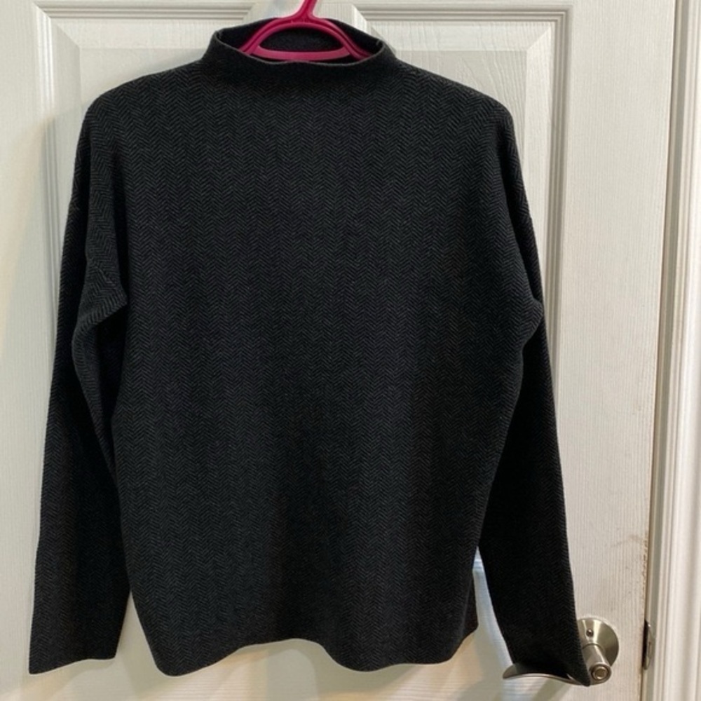 Max Studio Mock Turtleneck Sweater Dark Grey Womens Size Large Lightweight Fall